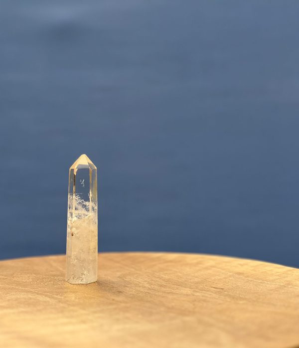 سنگ کریستال شفاف (Clear Quartz Tower) - Image 3